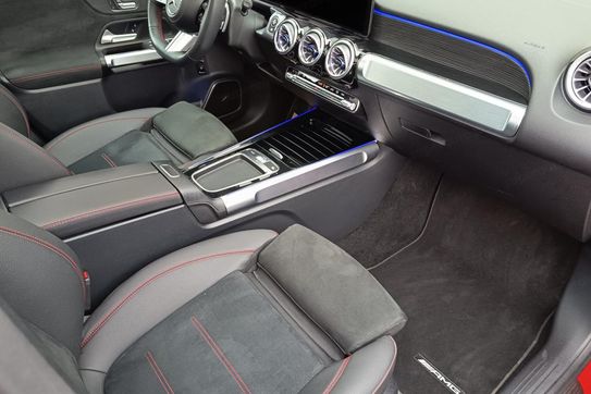 Mercedes GLB 180 AMG Line