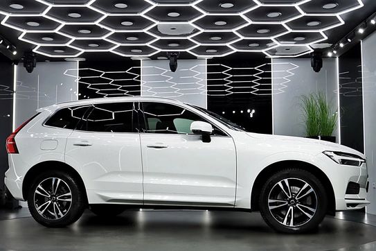 Volvo XC60 B4 D AWD Momentum Pro aut