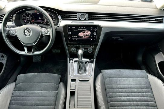 Volkswagen Passat 2.0 TDI R-Line DSG