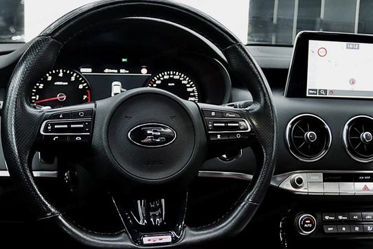 Kia Stinger 3.3 T-GDI V6 GT AWD