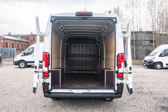 Peugeot Boxer Heavy L4H2 AT8