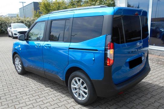 Ford Tourneo Courier Titanium A7
