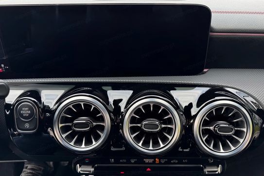 Mercedes CLA AMG 35  4-Matic
