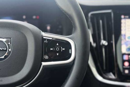 Volvo V60 T6 AWD Plug-In Hybrid Ultra Bright aut