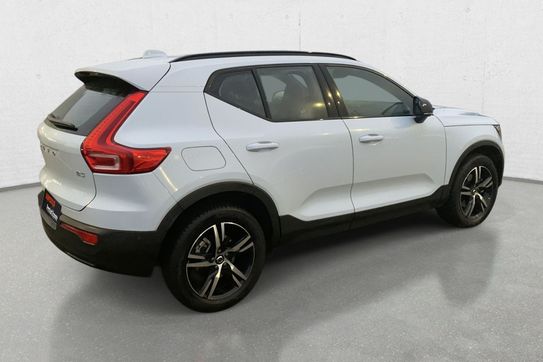 Volvo XC40 B3 Plus Dark aut
