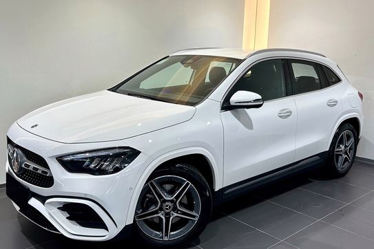 Mercedes GLA 200 AMG Line