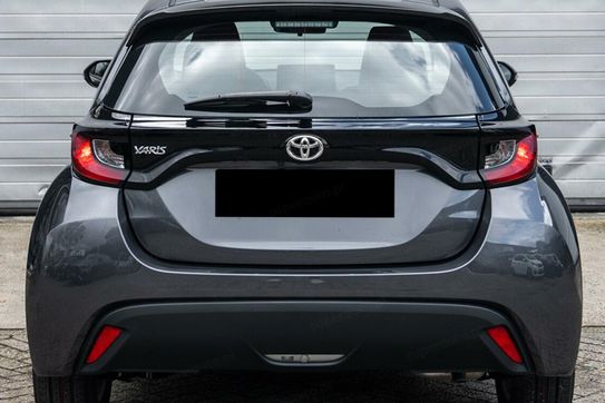 Toyota Yaris Comfort 1.5 Hybrid