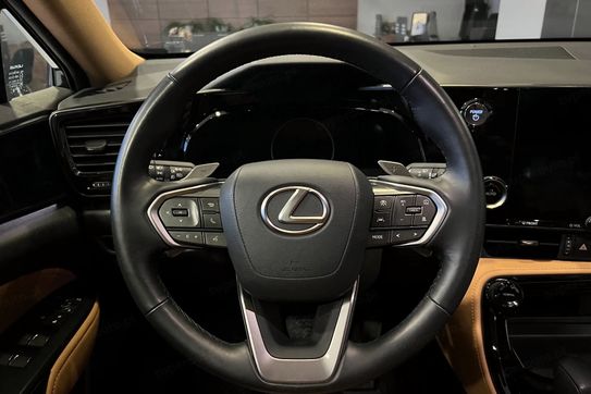 Lexus NX 350h Prestige 2WD