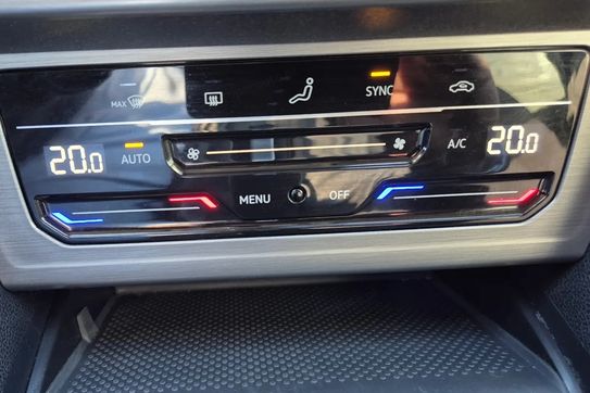 Volkswagen Passat 2.0 TDI EVO Essence DSG