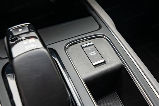 Citroen C5 Aircross 1.6 PHEV Shine EAT8