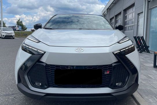 Toyota C-HR GR Sport 2.0 Hybrid Dynamic Force Plug-in