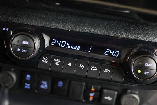 Toyota HiLux 2.8 d-4D Mhev Double Cab Executive 4X4