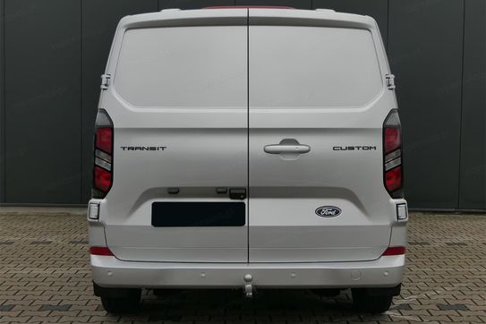 Ford Transit Custom 320 L2H1 Limited A8