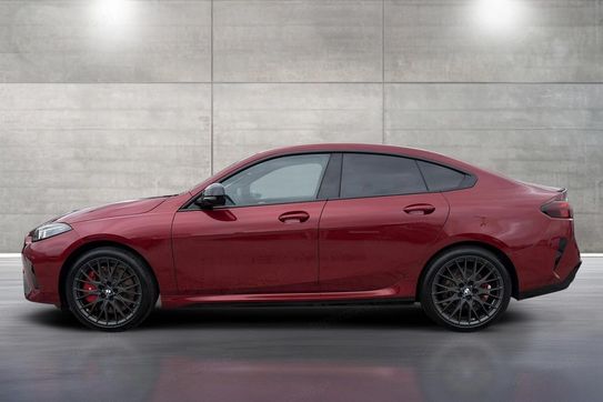 BMW Seria 2 220i mHEV aut