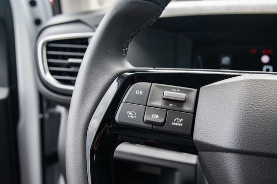 Peugeot Expert XL L2H1