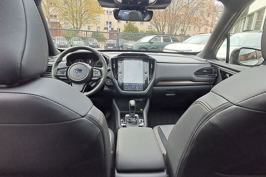 Subaru Forester e-Boxer Platinum  2.0i-L