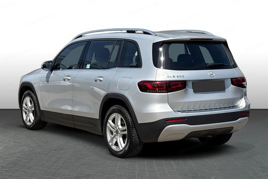Mercedes GLB 200