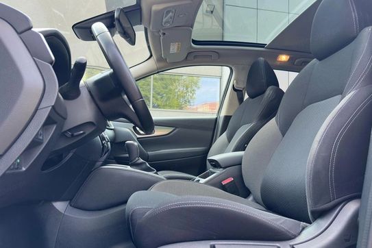 Nissan Qashqai 1.3 DIG-T N-Connecta DCT