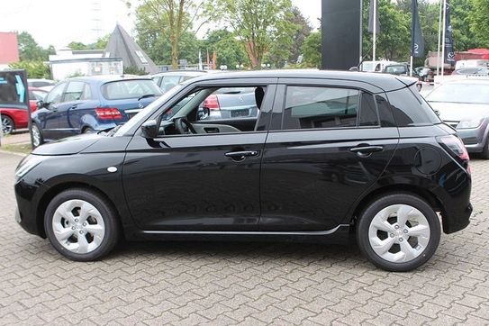 Suzuki Swift Premium Plus 1.2 Dualjet SHVS