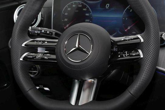 Mercedes Klasa C 220 d 4-Matic AMG