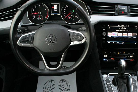 Volkswagen Passat 2.0 TSI Business DSG