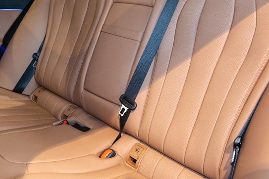 Mercedes Klasa E 200 4-Matic AMG