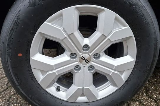 Dacia Duster Expression MMT 1.8 Full Hybrid