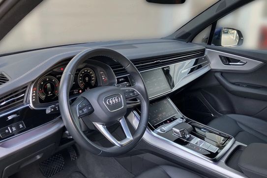 Audi Q7 50 TDI quattro S Line