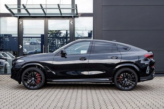 BMW X6 M60i xDrive