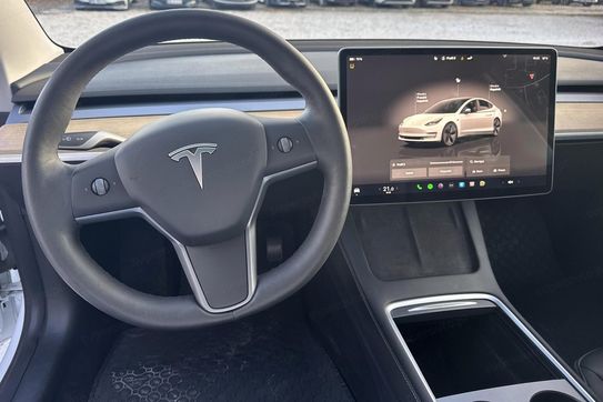 Tesla Model 3 Standard Range Plus