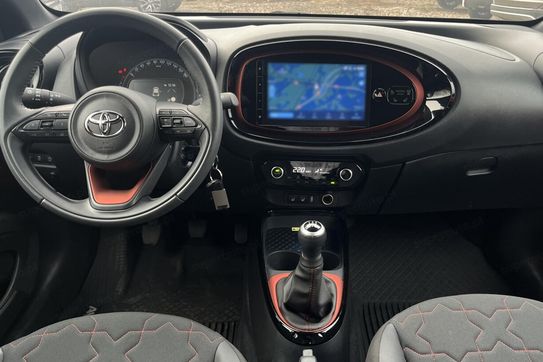 Toyota Aygo X 1.0 VVT-i Executive