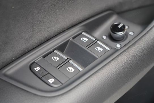 Audi Q8 TFSI e quattro Tiptronic