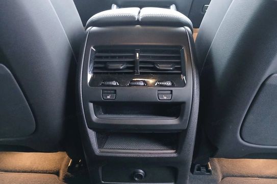 BMW X6 xDrive40i mHEV sport-aut