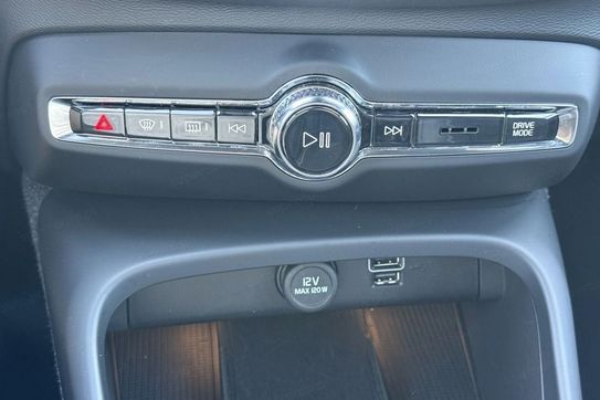 Volvo XC40 B4 B R-Design