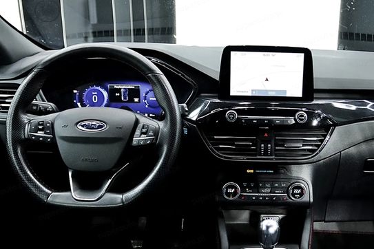 Ford Kuga 1.5 EcoBoost FWD ST-Line