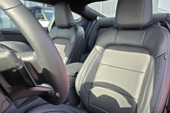 Ford Mustang GT Fastback aut 5.0 V8