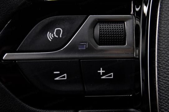 Peugeot 2008 PureTech Allure S&S EAT8