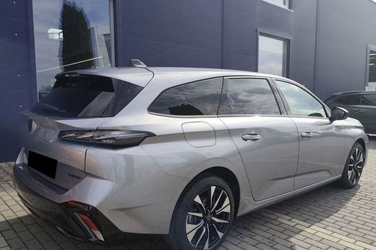 Peugeot 308 Allure S&S e-DCS6 1.2 mHEV