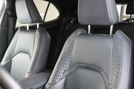 Lexus UX 2.0