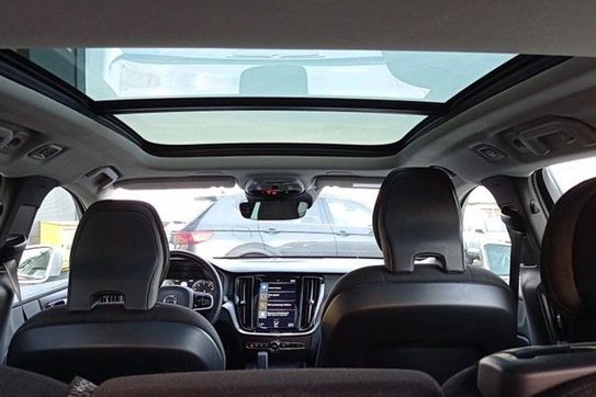 Volvo V60 Cross Country B5 B AWD Pro