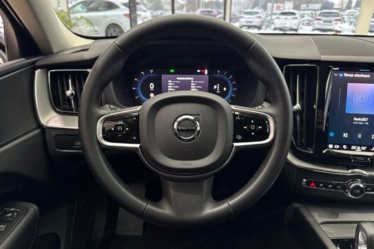 Volvo XC60 B5 B AWD Plus Dark
