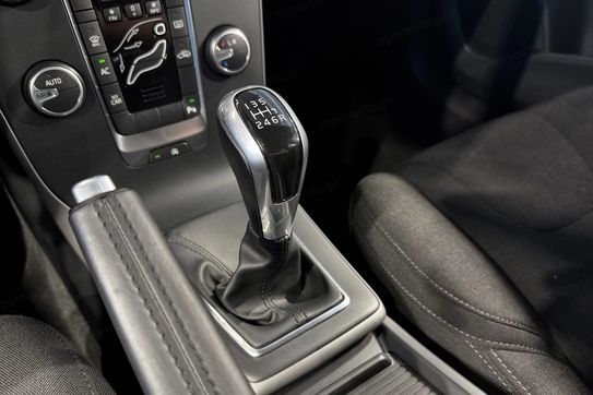 Volvo V40 Cross Country 2.0