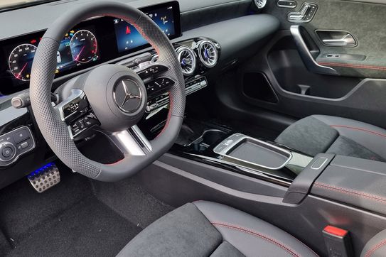 Mercedes Klasa A 200 AMG Line