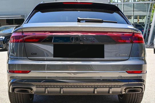 Audi Q8 TFSI e quattro S line