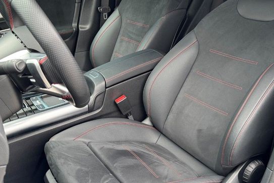 Mercedes GLA 200 AMG Line