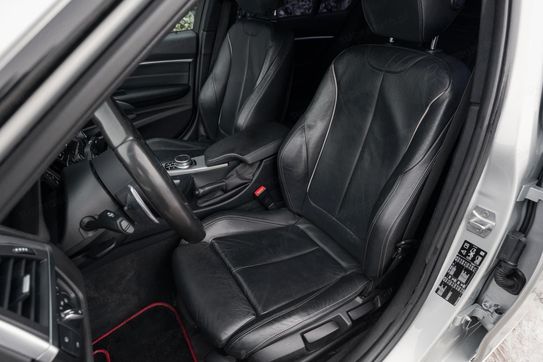 BMW Seria 3 320d xDrive M Sport Shadow