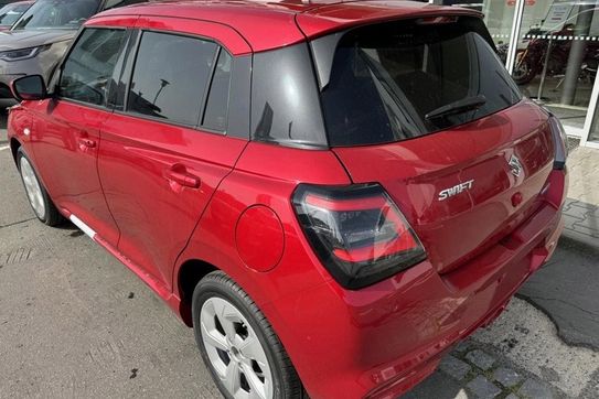 Suzuki Swift Premium Plus 1.2 Dualjet SHVS