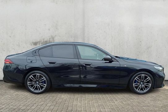 BMW Seria 5 520d mHEV aut