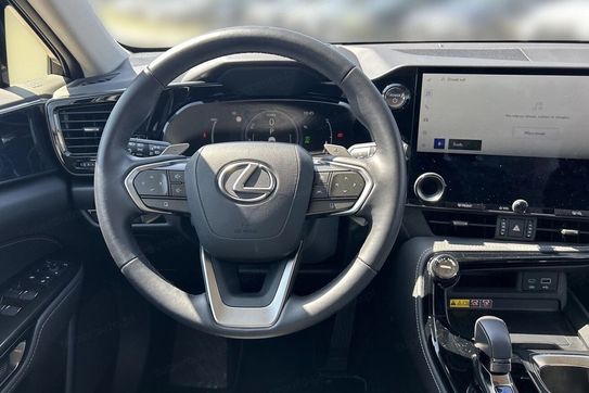 Lexus NX 450h+ AWD