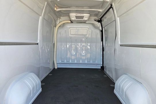 Renault Master L2H2 Chłodnia farmaceutyczna